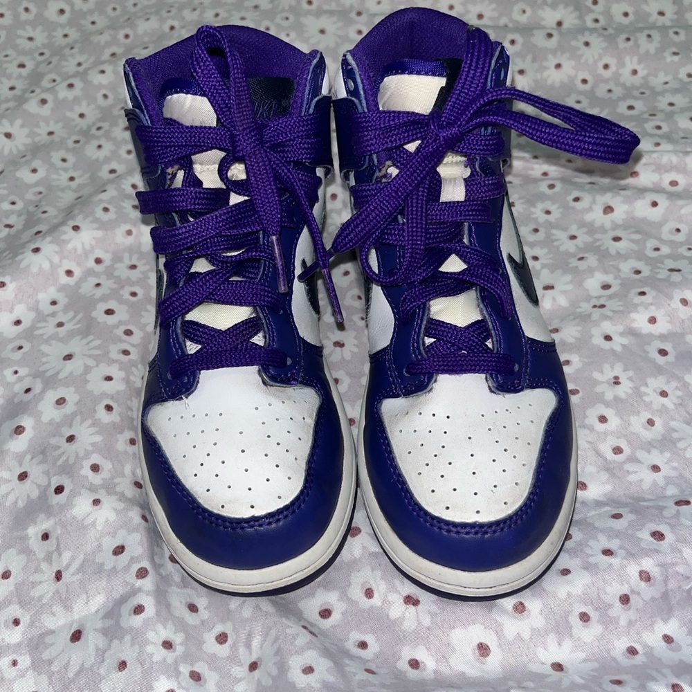 Nike Purple and White Athletic Shoes